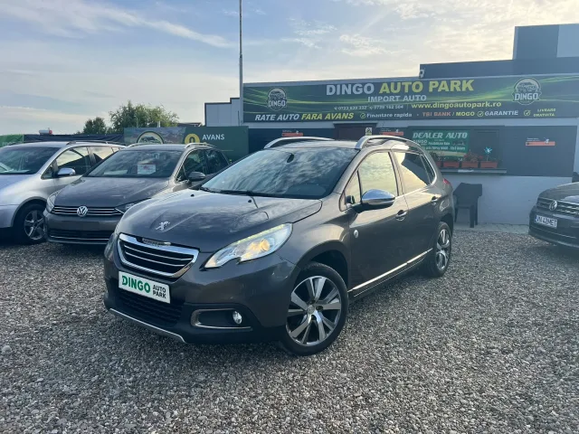 Peugeot 2008 1.2 Benzină Manual