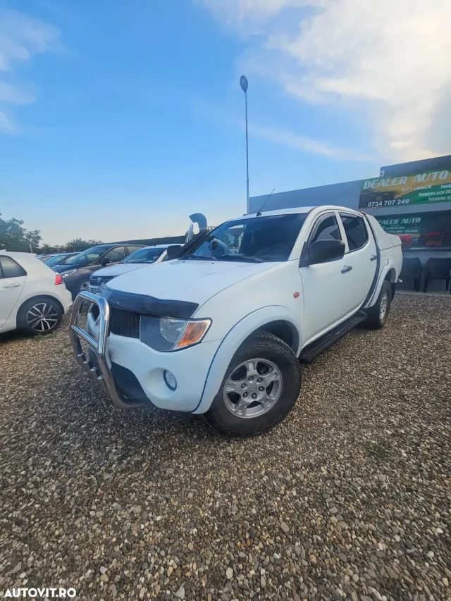 Mitsubishi L200 2.5 Diesel Manual 4x4