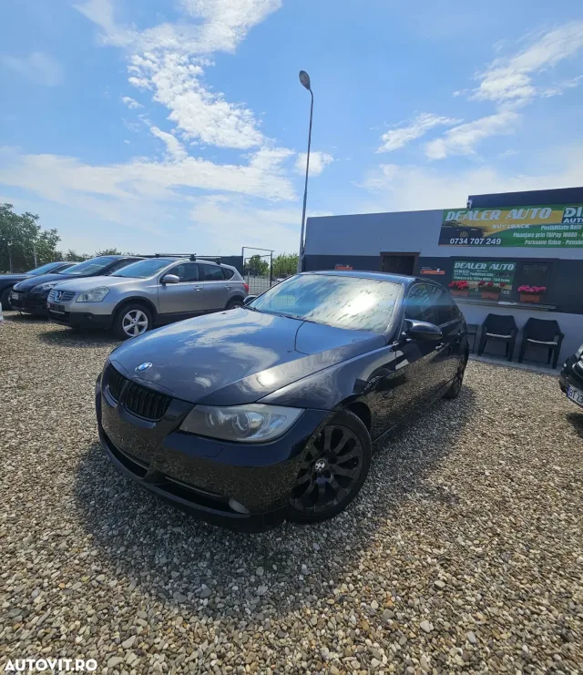BMW Seria 3 2.0 Benzină Automat