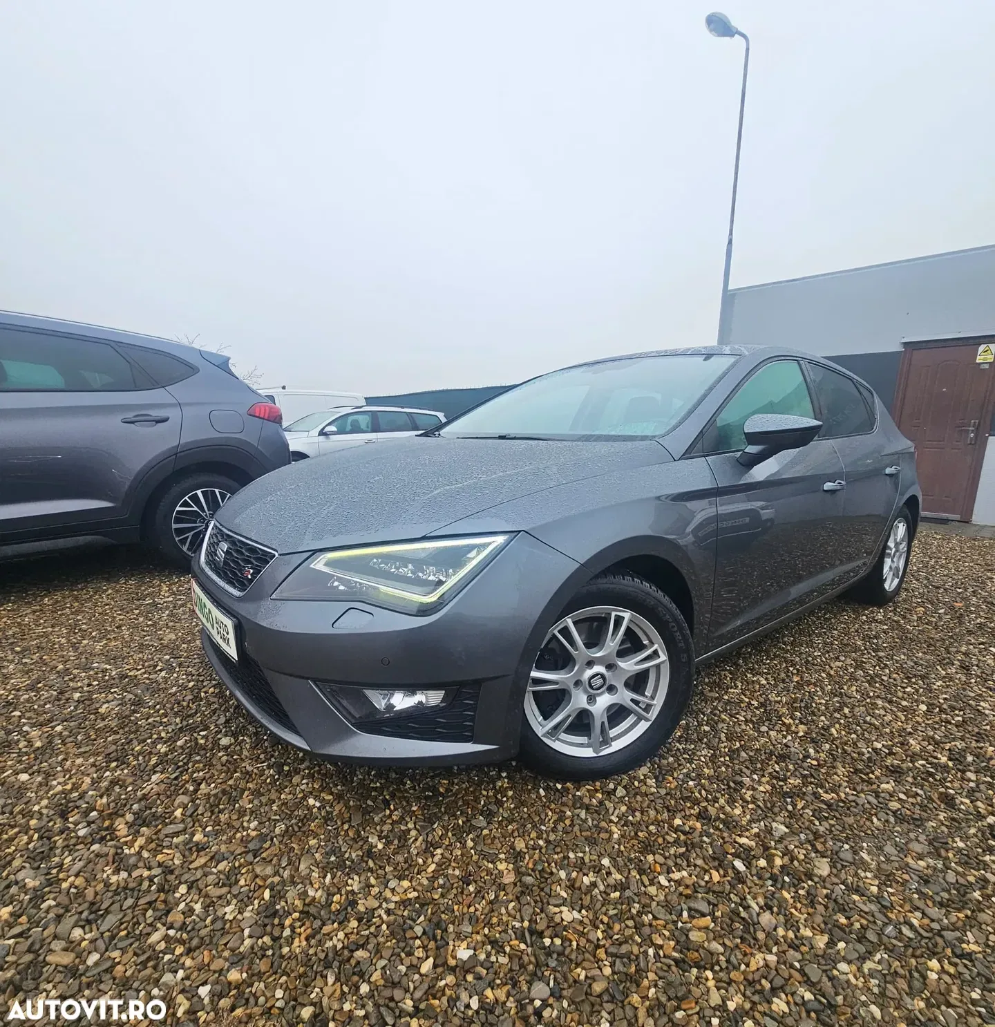 Seat Leon 1.8 Benzină Automat 2013 – fotografia 1